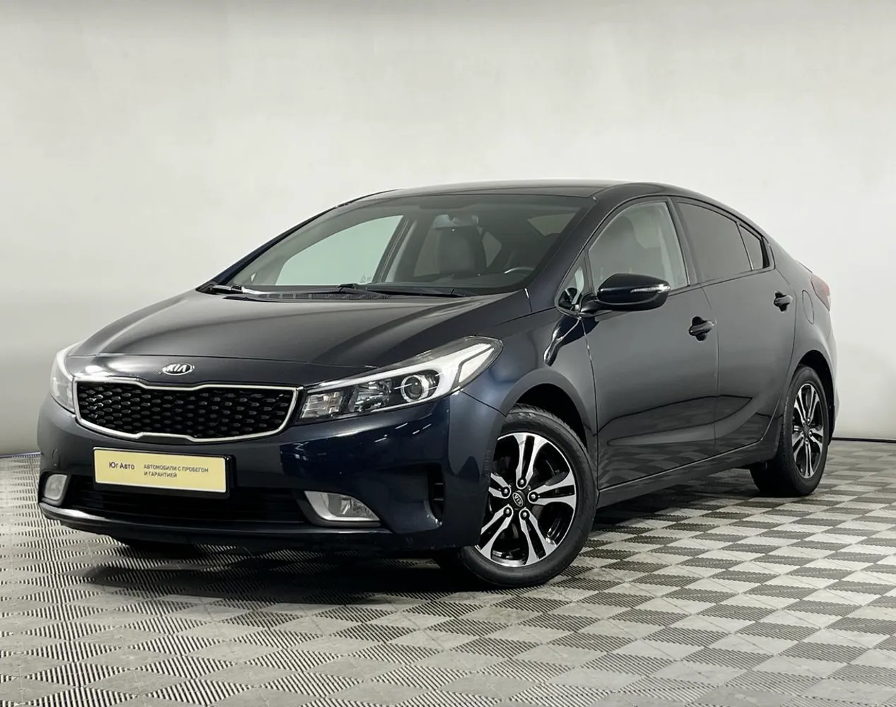 Автомобиль в рассрочку в Краснодаре - Kia Cerato 2016 года с пробегом 153 598 км купить за 1299000 рублей. 96550, Kia Cerato 2016 года с пробегом 153 598 км