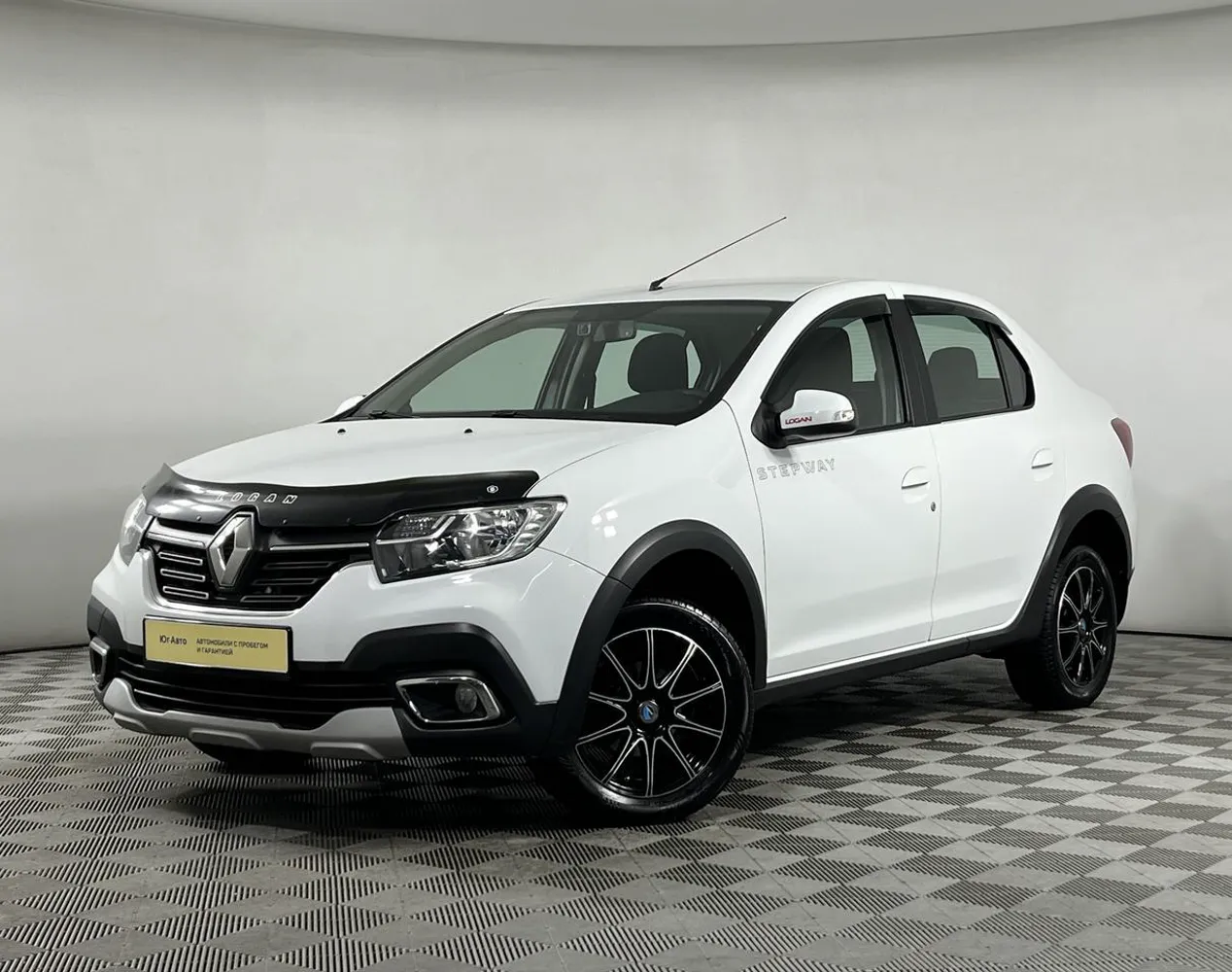 Автомобиль в рассрочку в Краснодаре - Renault Logan 2019 года с пробегом 168 774 км купить за 999000 рублей. 96374, Renault Logan 2019 года с пробегом 168 774 км