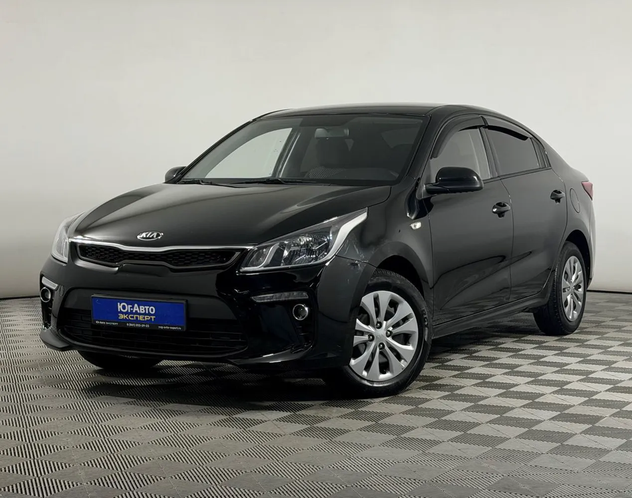 Автомобиль в рассрочку в Краснодаре - Kia Rio 2019 года с пробегом 154 300 км купить за 1249000 рублей. 92983, Kia Rio 2019 года с пробегом 154 300 км