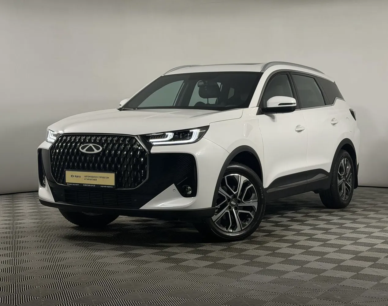 Автомобиль в рассрочку в Краснодаре - CHERY Tiggo 7L 2025 года с пробегом 14 935 км купить за 2425000 рублей. 92965, CHERY Tiggo 7L 2025 года с пробегом 14 935 км