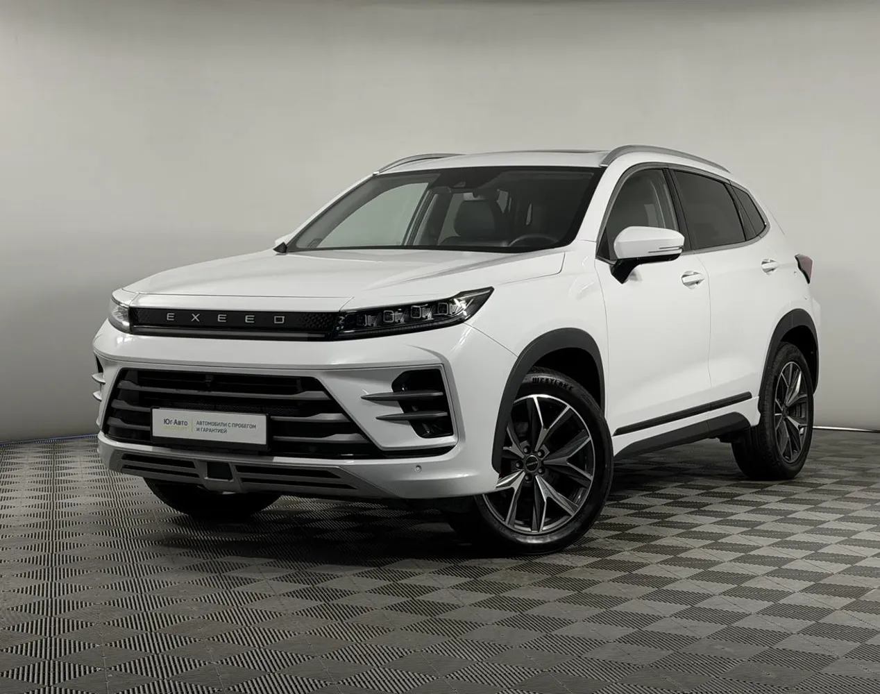 Автомобиль в рассрочку в Краснодаре - EXEED LX 2022 года с пробегом 36 500 км купить за 2125000 рублей. 96467, EXEED LX 2022 года с пробегом 36 500 км