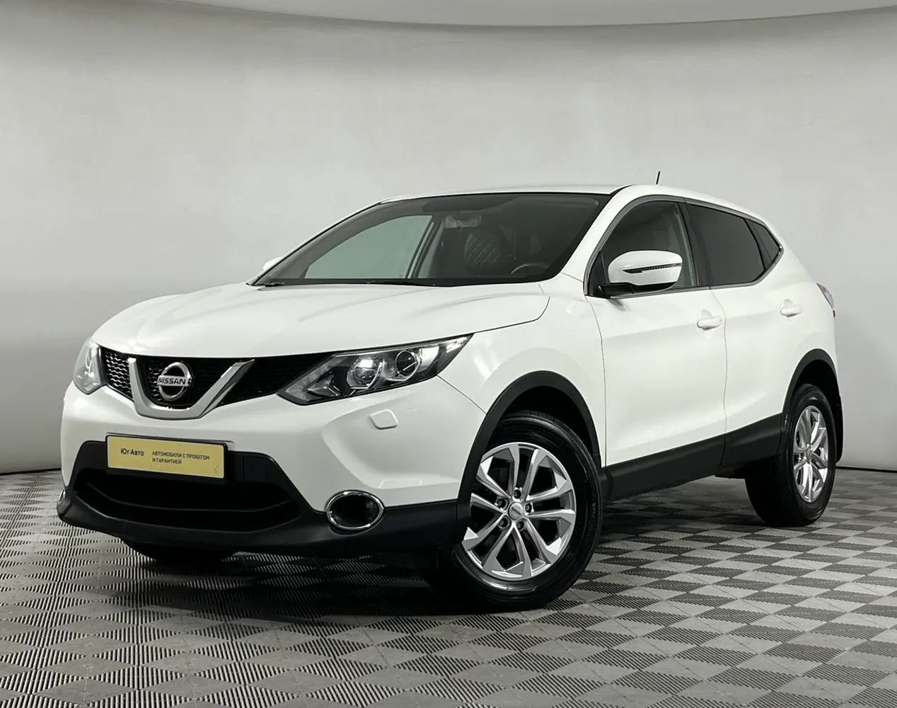 Автомобиль в рассрочку в Краснодаре - Nissan Qashqai 2014 года с пробегом 183 100 км купить за 1295000 рублей. 96013, Nissan Qashqai 2014 года с пробегом 183 100 км
