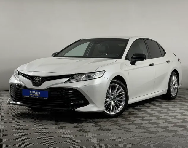 Автомобиль в рассрочку в Краснодаре - Toyota Camry 2020 года с пробегом 115 300 км купить за 2975000 рублей. 92018, Toyota Camry 2020 года с пробегом 115 300 км