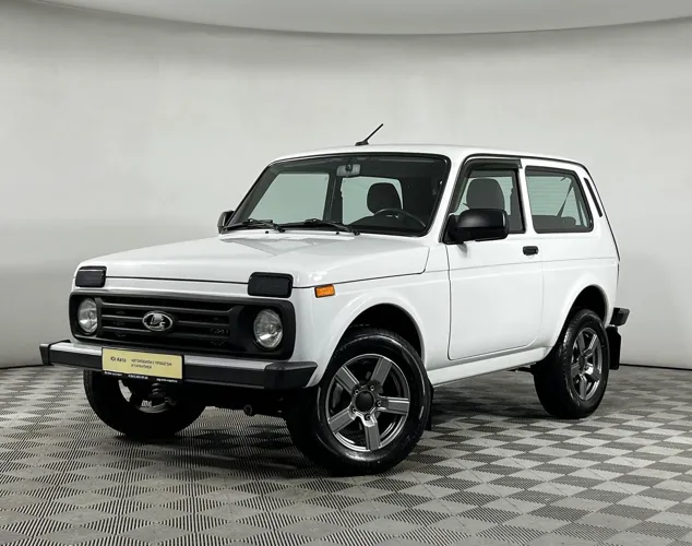 Автомобиль в рассрочку в Краснодаре - LADA (ВАЗ) Niva (4x4) 2023 года с пробегом 76 058 км купить за 688000 рублей. 90727, LADA (ВАЗ) Niva (4x4) 2023 года с пробегом 76 058 км