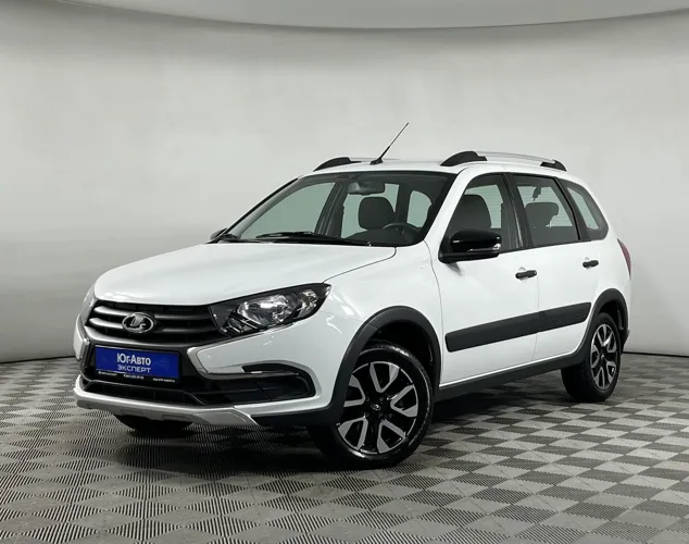 Автомобиль в рассрочку в Краснодаре - LADA (ВАЗ) Granta 2024 года с пробегом 22 000 км купить за 985000 рублей. 90483, LADA (ВАЗ) Granta 2024 года с пробегом 22 000 км