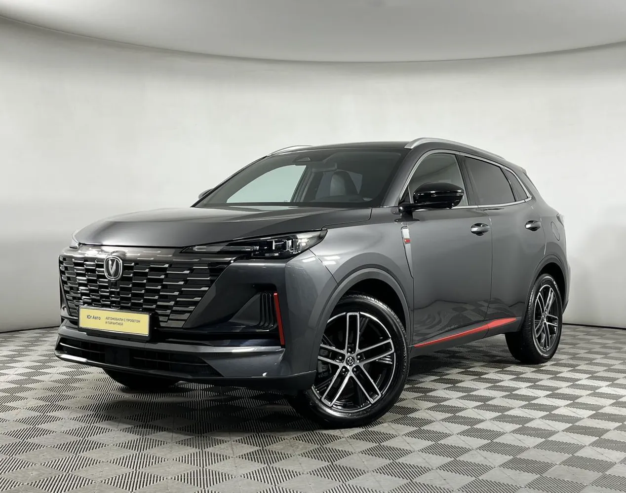 Автомобиль в рассрочку в Краснодаре - Changan UNI-S 2025 года с пробегом 5 120 км купить за 2570000 рублей. 96273, Changan UNI-S 2025 года с пробегом 5 120 км
