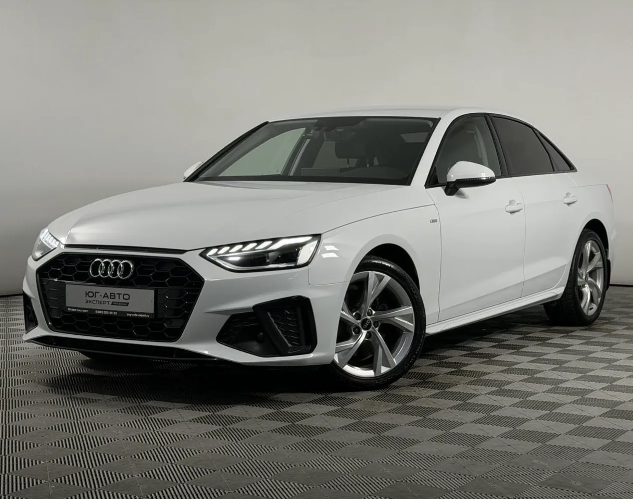 Автомобиль в рассрочку в Краснодаре - Audi A4 2021 года с пробегом 104 000 км купить за 3199000 рублей. 94275, Audi A4 2021 года с пробегом 104 000 км