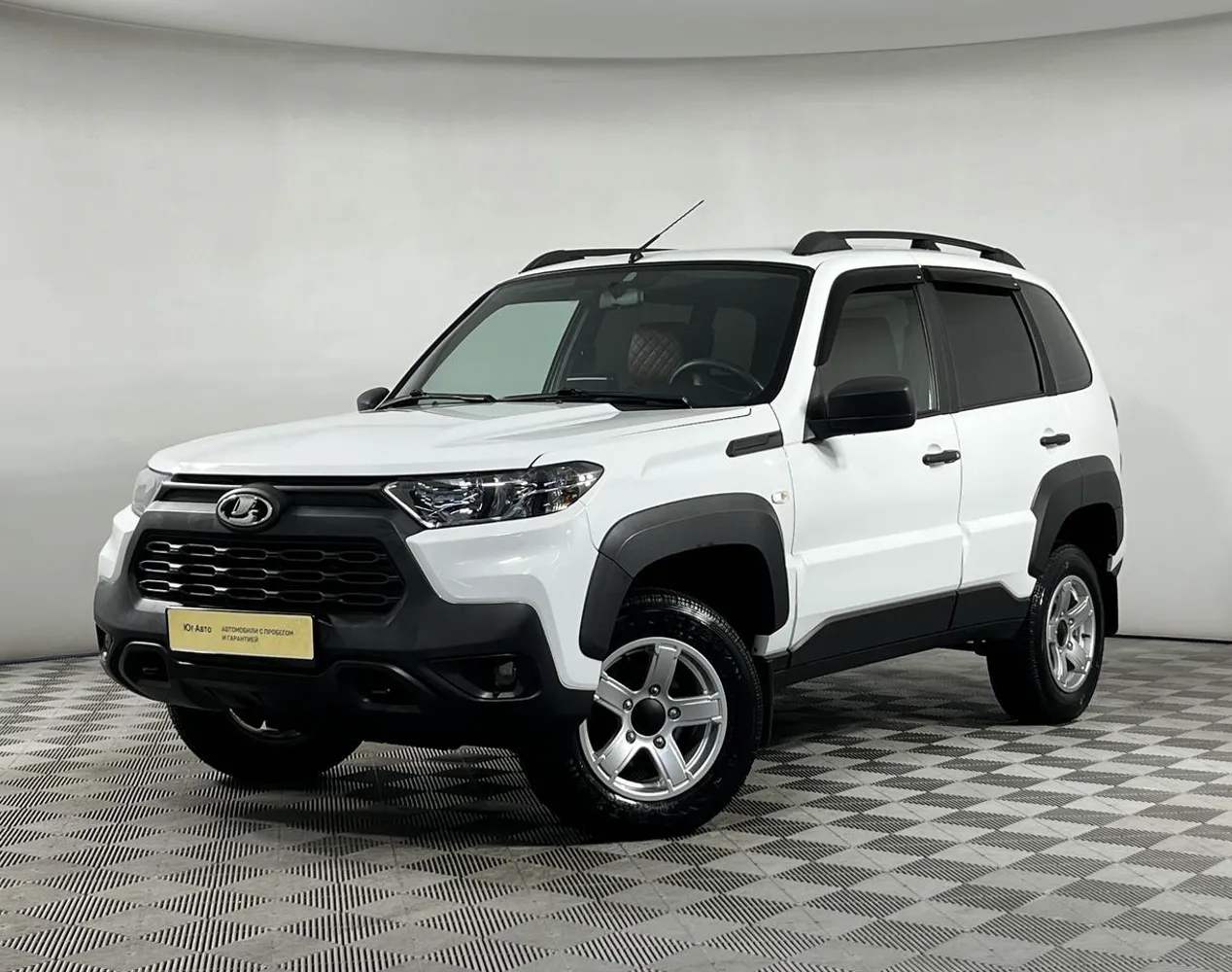 Автомобиль в рассрочку в Краснодаре - LADA (ВАЗ) Niva Travel 2024 года с пробегом 33 207 км купить за 1049000 рублей. 96545, LADA (ВАЗ) Niva Travel 2024 года с пробегом 33 207 км