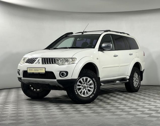 Автомобиль в рассрочку в Краснодаре - Mitsubishi Pajero Sport Instyle купить за 1560000 рублей. , Mitsubishi Pajero Sport Instyle