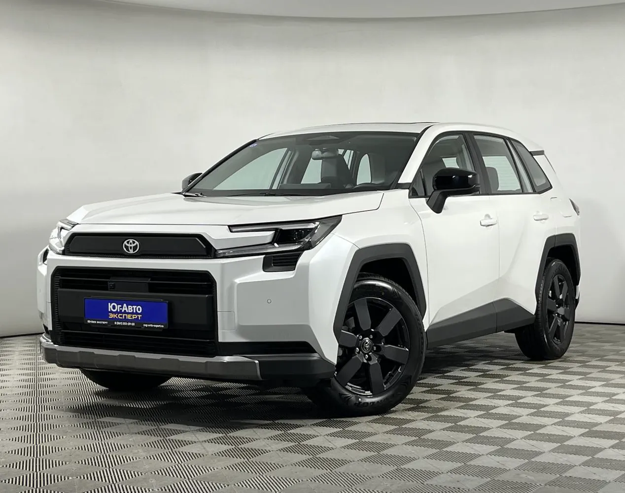 Автомобиль в рассрочку в Краснодаре - Toyota 4x4 3 дв. 2026 года с пробегом 84 км купить за 4090000 рублей. 91642, Toyota 4x4 3 дв. 2026 года с пробегом 84 км