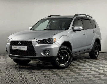 Каталог автомобилей в рассрочку в Краснодаре - страница 16, Mitsubishi Quoris 2011 года с пробегом 153 662 км